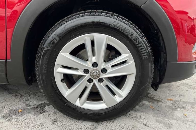 2019 Vauxhall Grandland X 1.2 Turbo SE 5dr HATCHBACK PETROL Manual