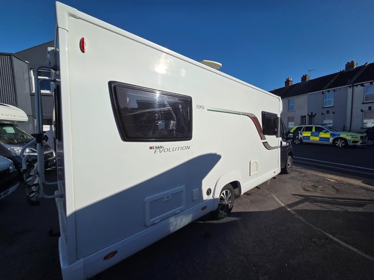 Elddis Autoquest 195 4 Berth 4 forward facing belted seat  DIESEL MANUAL 2018/18