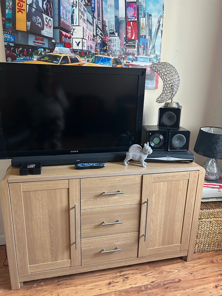 Tv unit