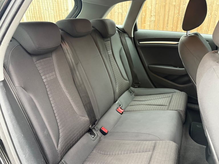 Audi A3 Sport, Hatchback, 2016, Manual, 1598 (cc), 5 doors