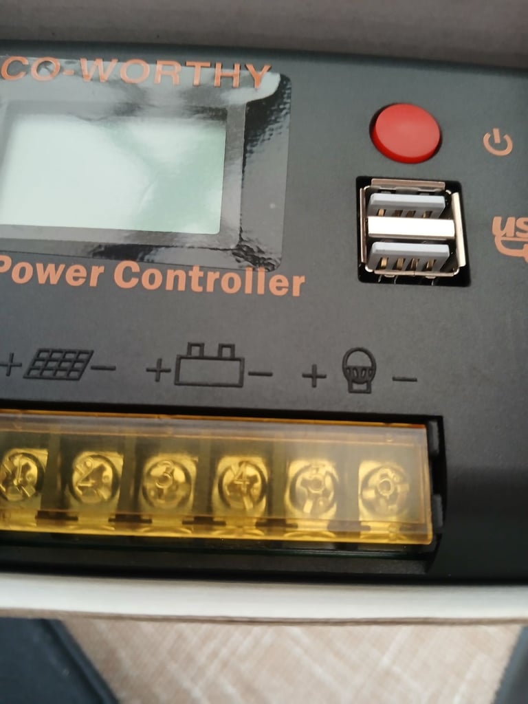 Solar power controller 