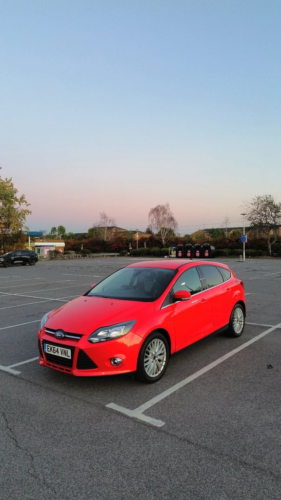 Ford, FOCUS, Hatchback, 2014, Manual, 998 (cc), 5 doors