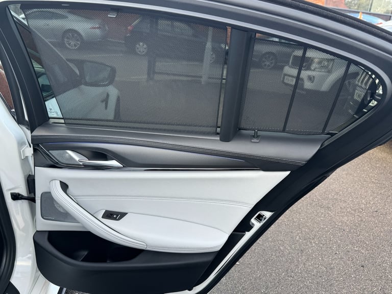 2020 BMW M5 4.4 V8 GPF Saloon 4dr Petrol Steptronic xDrive Euro 6 (s/s) (600 ps) SALOON Petrol Au...