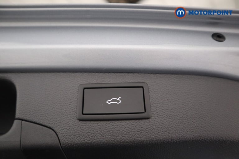 2025 Volkswagen Passat 1.5 TSI eHybrid Life 5dr DSG Estate Hybrid Automatic