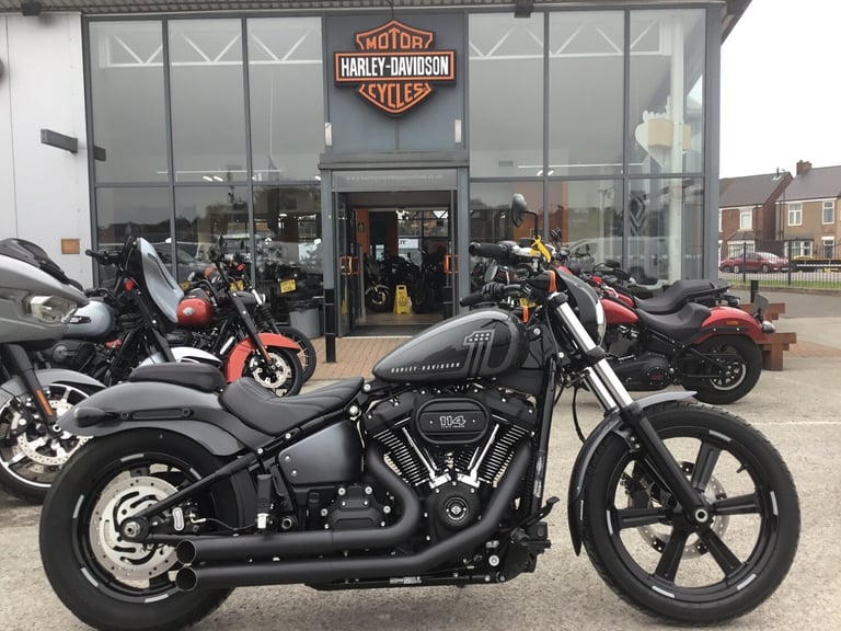 2023 Harley-Davidson SOFTAIL STREET BOB FXBBS Vivid Black (22MY) Custom PETROL Manual