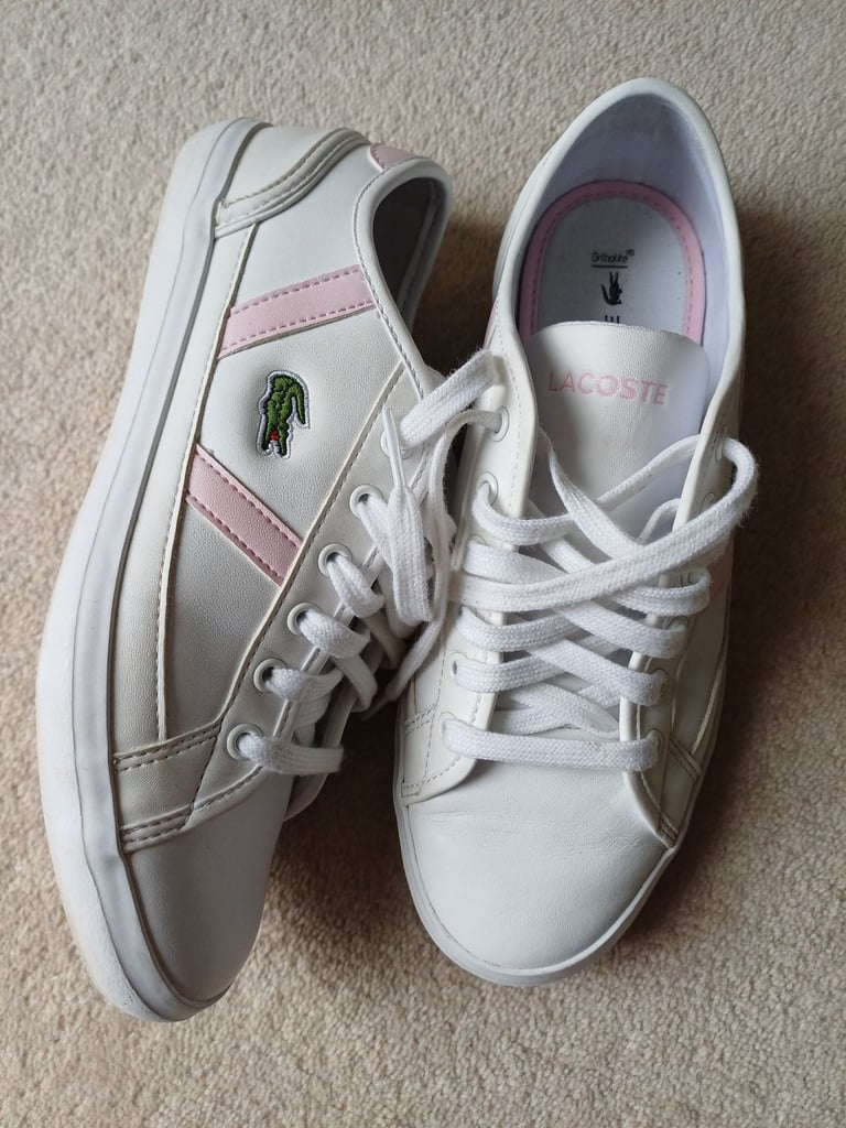 image for Ladies lacoste trainers size 5 but more 4.5