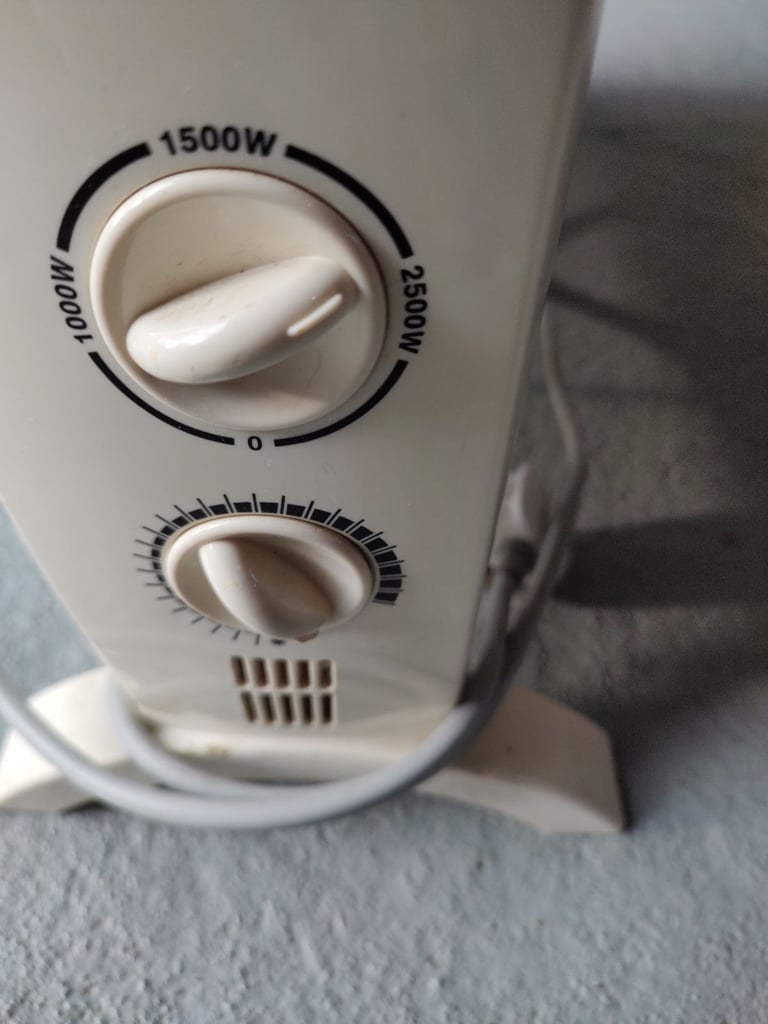 DIMPLEX electric fan assisted space heater.