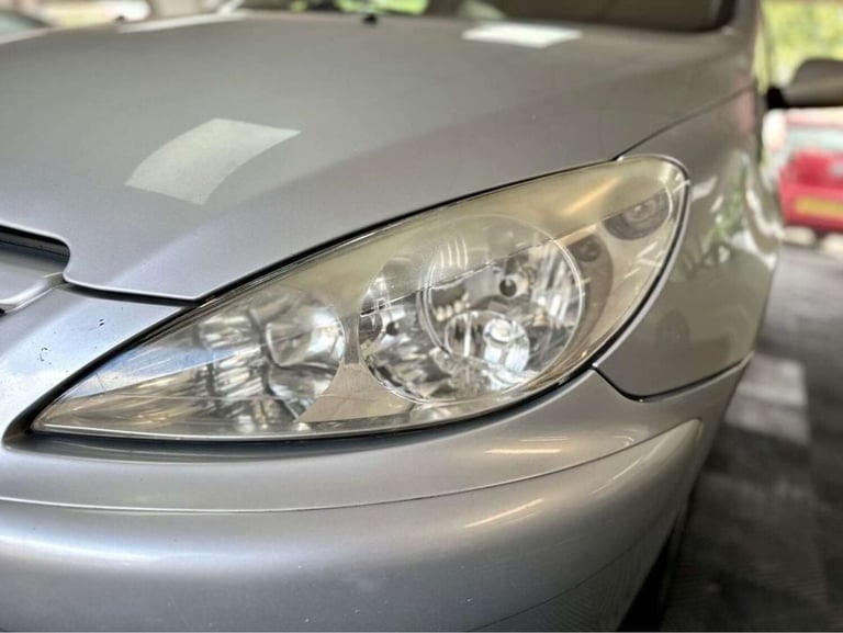 2003 Peugeot 307 1.6 SE 16v 5 seats 5dr [AC] ESTATE PETROL Manual