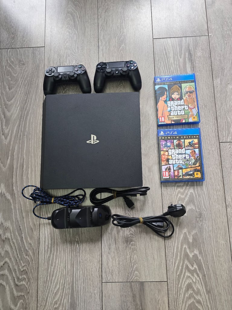 PS4 PRO 1TB