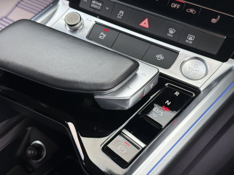 2020 Audi e-tron 50 Technik SUV 5dr Electric Auto quattro 71.2kWh (313 ps) ESTATE ELECTRIC Automatic