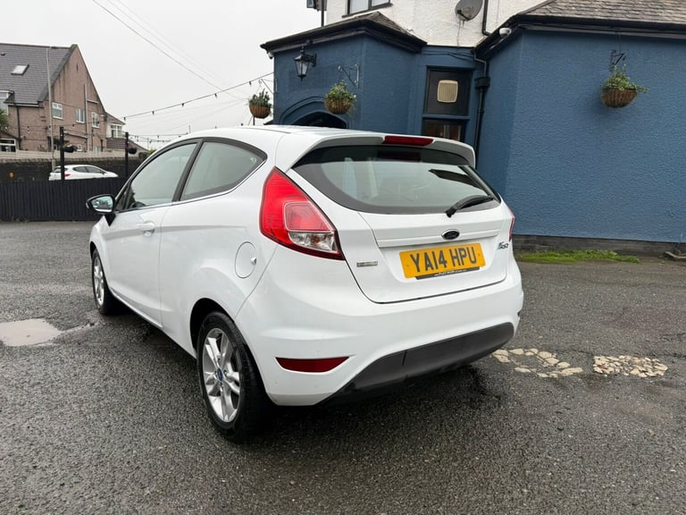 2014 Ford Fiesta ZETEC Hatchback Petrol Manual