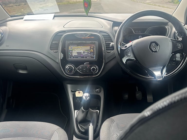 2014 Renault Captur 1.5 dCi 90 Dynamique MediaNav Energy 5dr HATCHBACK Diesel Manual