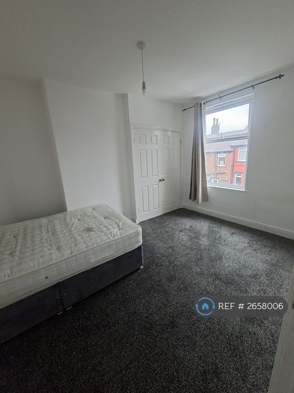 2 bedroom house in Congress Street, Leeds, LS12 (2 bed) (#2658006)