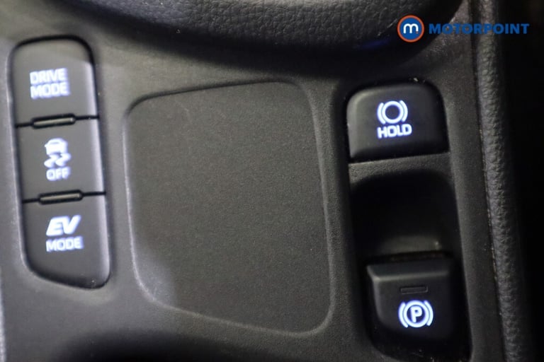 2023 Toyota Yaris Cross 1.5 Hybrid Design 5dr CVT Estate Hybrid Automatic