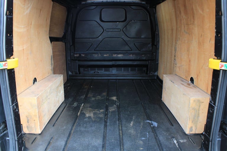 2021 Ford Transit Custom 2.0 300 EcoBlue Limited L1 H1 Euro 6 (s/s) 5dr PANEL VAN Diesel Manual