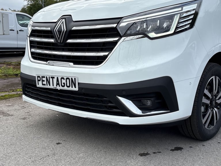  Renault Trafic 2.0 Dci Blue Ll30 Extra Sport Crew Van Double Cab 6dr Diesel