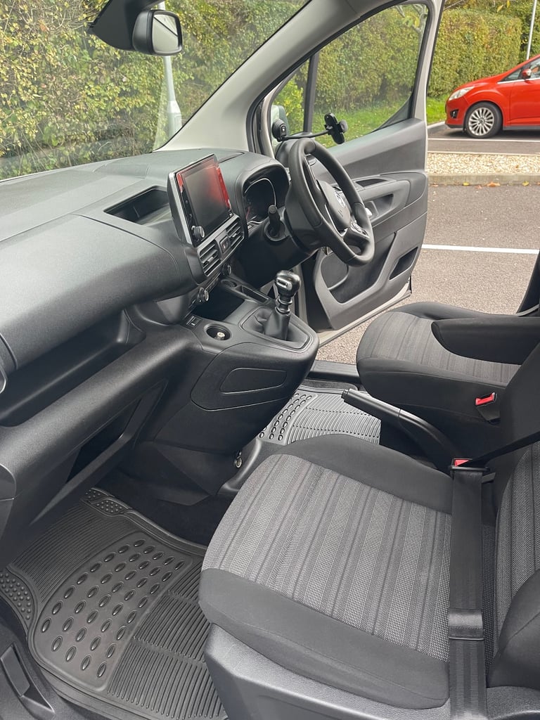 Vauxhall, COMBO LIFE, MPV, 2019, Manual, Turbo 1199 (cc), 5 doors