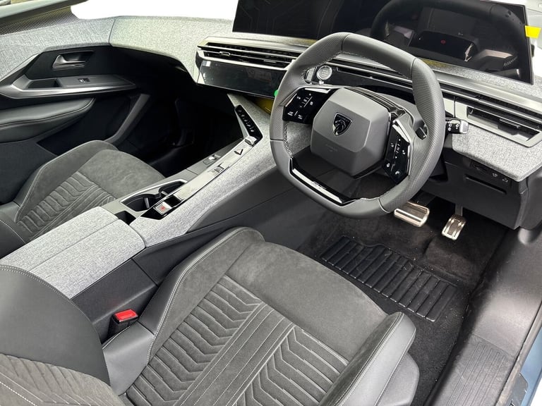  Peugeot E 5008 73kwh Gt Suv 5dr Electric Auto 210 ps Electric