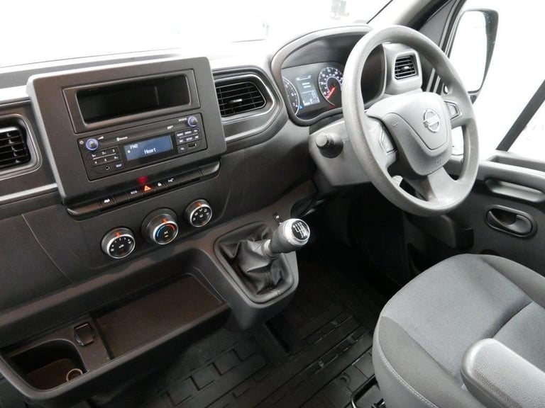 2021 NISSAN NV400 2.3 DC1 135 BHP L2 MEDIUM H2 TEKNA EDITION ( NO VAT ! )