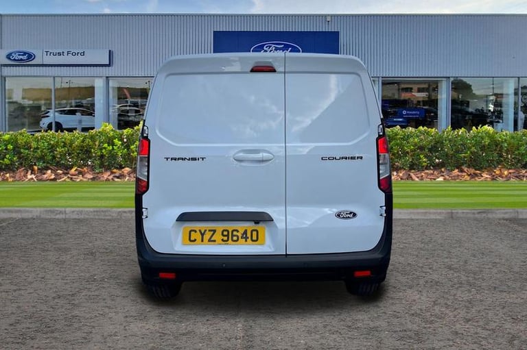 2024 Ford Transit Courier 1.5 EcoBlue Limited Van PANEL VAN DIESEL Manual