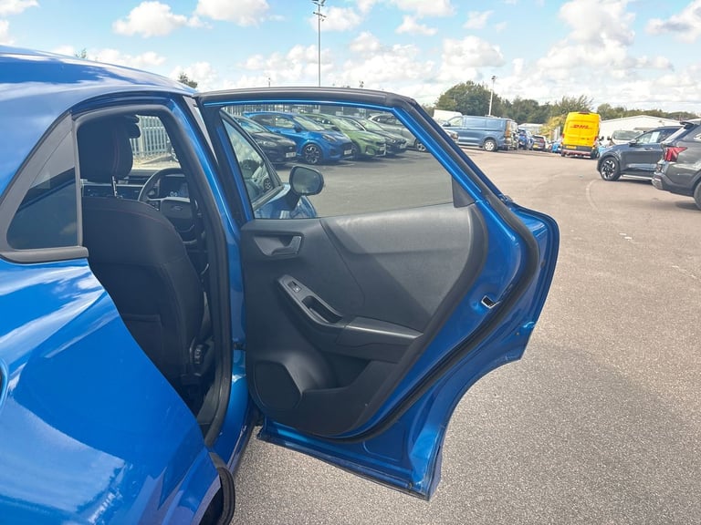 2025 Ford Puma 1.0 EcoBoost Hybrid mHEV ST-Line 5dr 5 Door PETROL Manual