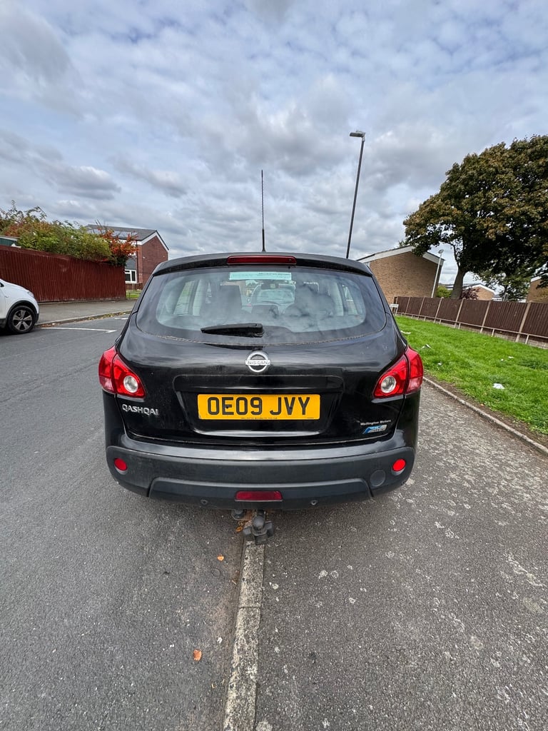 Nissan, QASHQAI, Hatchback, 2009, Manual, 1461 (cc),5 doors - Image 4