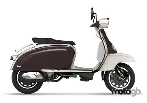 Royal Alloy TG 125cc S a Modern Classic Retro Automatic Moped Scooter For Sal...