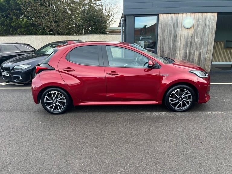 TOYOTA YARIS 1.5 VVT-h Design 2020