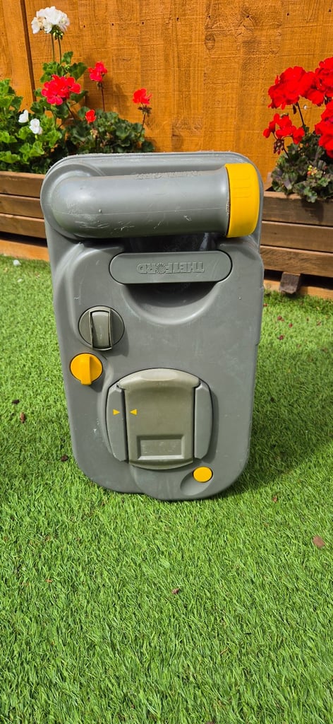 THETFORD C200CS swivel toilet with 12V flush for camper caravan motorhome boat.