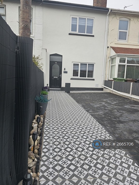 2 bedroom house in Eastbourne Road, Southport, PR8 (2 bed) (#2665706)