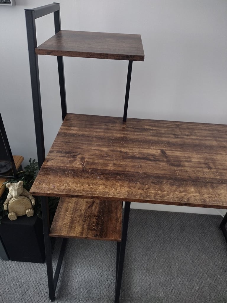 Modern compact desk