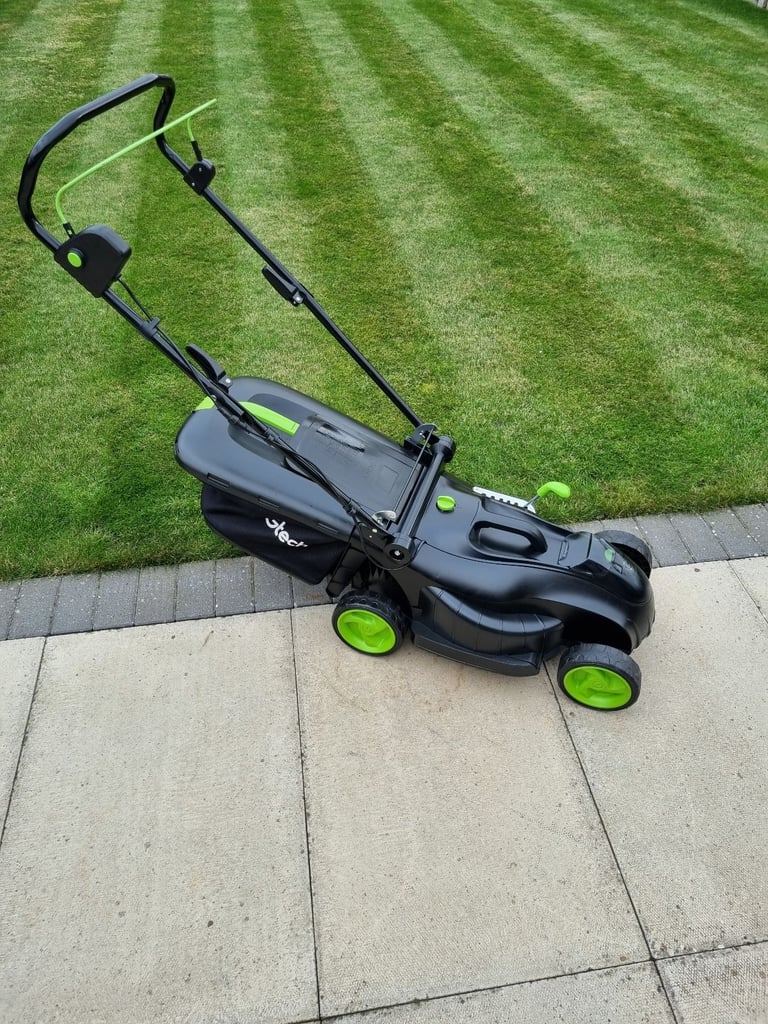 Gtech Cordless Lawnmower VGC with battery and charger