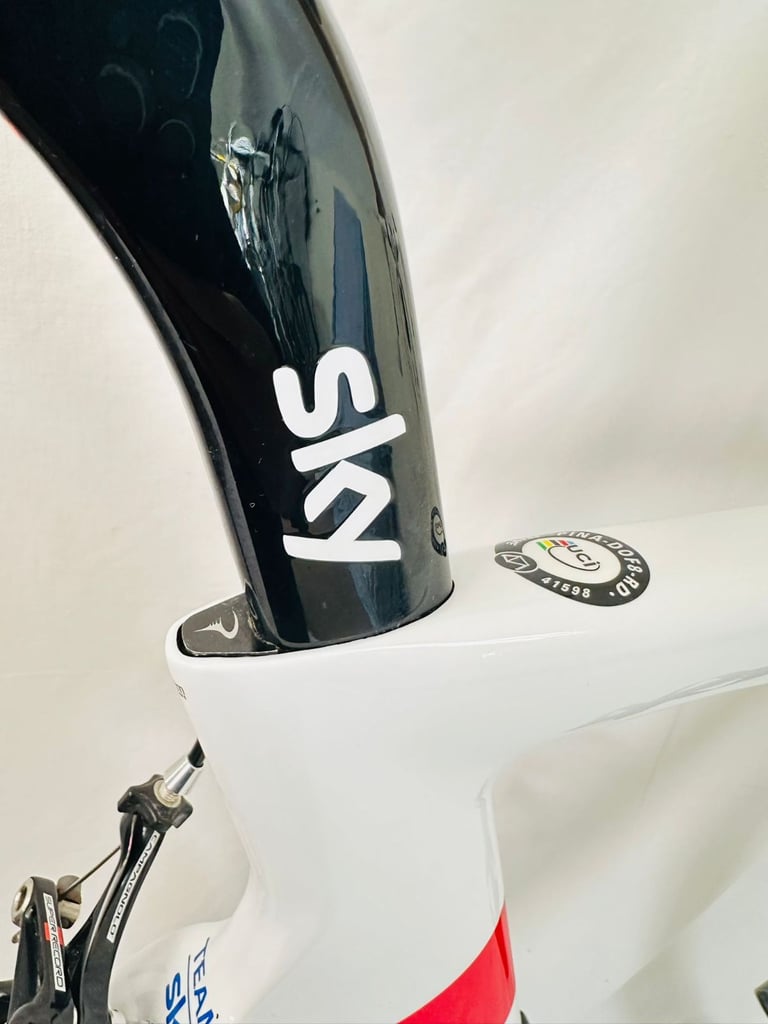 PINARELLO DOGMA F8 size/S Campagnolo Super Record Groupset alone cost Road Bike
