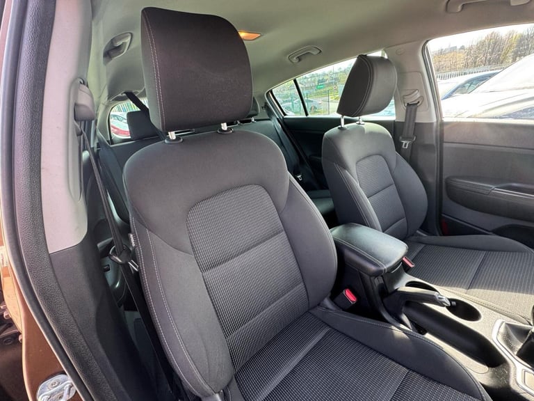 2017 Kia Sportage 1.6 GDi 2 Euro 6 (s/s) 5dr ESTATE Petrol Manual