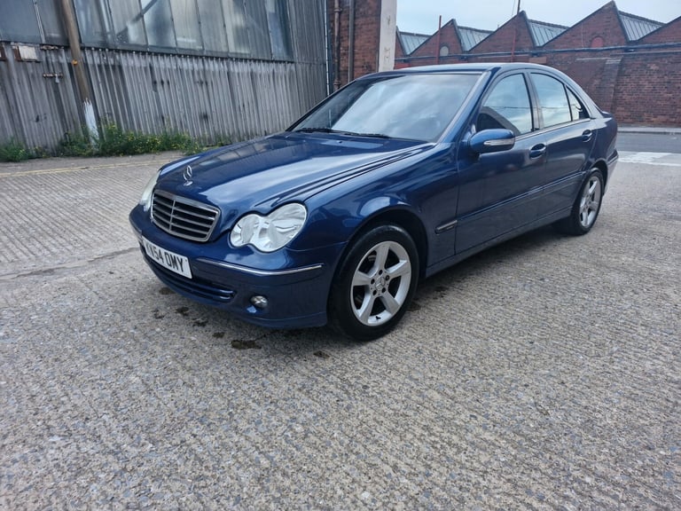 2005 Mercedes-Benz C-Class C180K Avantgarde SE 4dr Auto SALOON Petrol Automatic