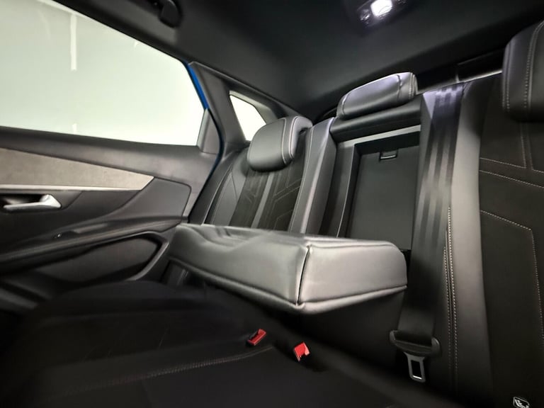 2022 Peugeot 3008 1.6 13.2kWh GT e-EAT 4WD Euro 6 (s/s) 5dr HATCHBACK Petrol/Electric Hybrid Auto...