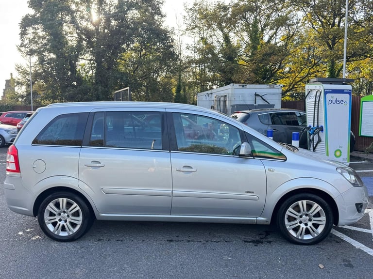 2012 Vauxhall Zafira 1.7 CDTi ecoFLEX Design Euro 5 5dr (SNav) MPV Diesel Manual