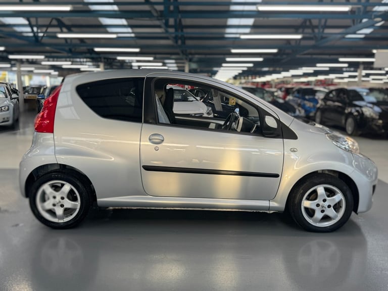2011 Peugeot 107 1.0 Sportium 3dr HATCHBACK Petrol Manual