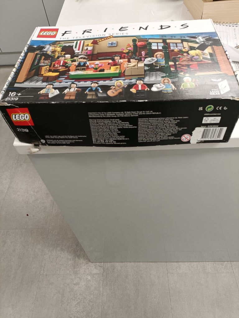 image for Friends central perk Lego 