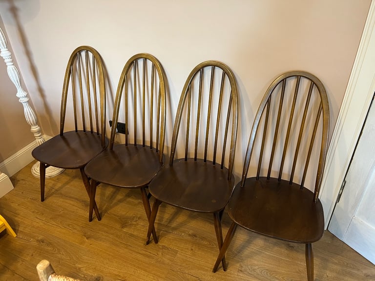 4 Ercol Quaker Windsor Dining Chairs