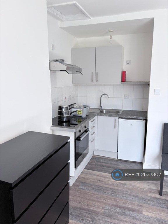 1 bedroom in Blenheim Street, Bristol, BS5 (#2637807)