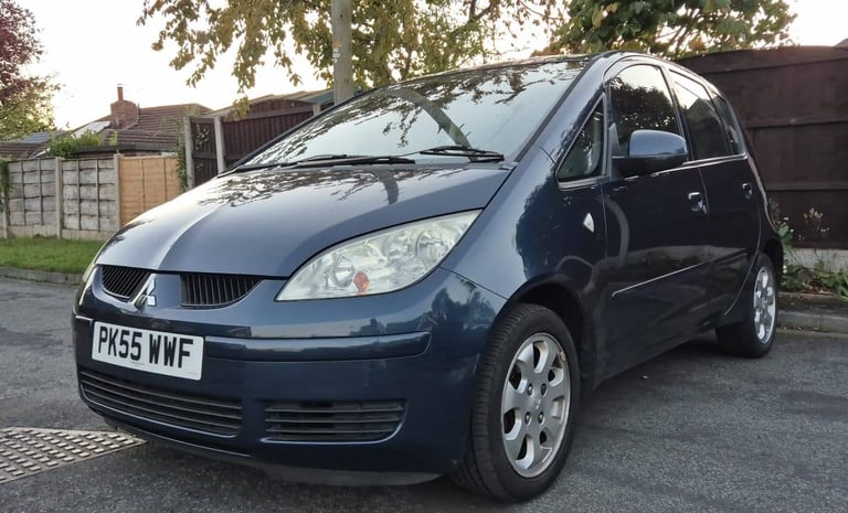 1 Prev owner. MOT 31/10/26. Well maintained. 2005/55 Mitsubishi Colt Equippe Diesel 1.5 DI-D 5 door