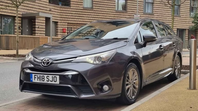 🚗 2018 Toyota Avensis Business Edition – Grey | 2.0 Diesel | ULEZ Compliant | 112K Miles ✅