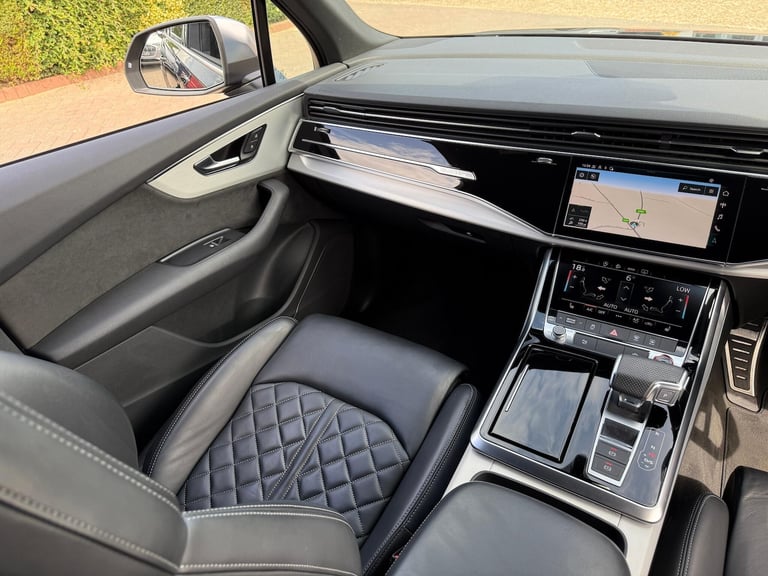 2020 Audi SQ7 4.0 TDI V8 SUV 5dr Diesel Tiptronic quattro Euro 6 (s/s) (435 ps) ESTATE Diesel Aut...