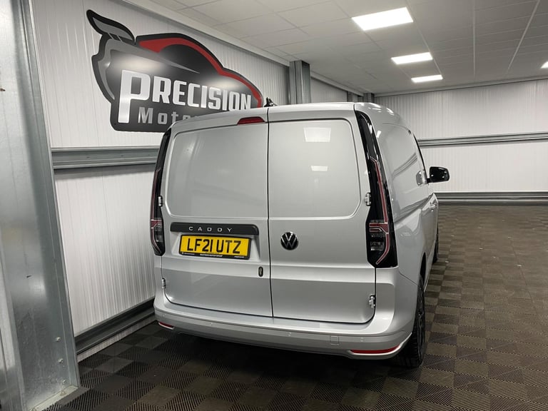 2021 Volkswagen Caddy 2.0 TDI C20 Commerce Pro SWB Euro 6 (s/s) 5dr PANEL VAN Diesel Manual