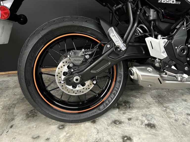 2022 22-PLATE KAWASAKI Z650RS Z650RS 6,968 MILES * FSH * RECENT TYRES * EXTRAS *