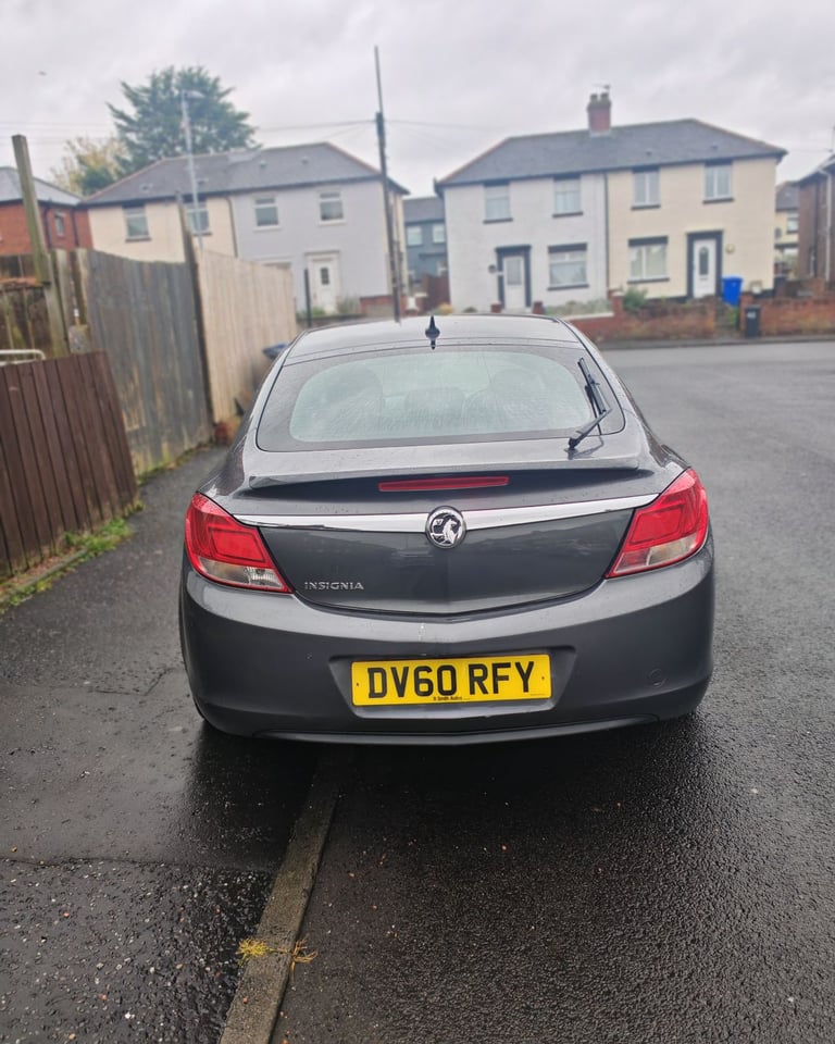 Vauxhall, INSIGNIA, Hatchback, 2010, Manual, 1796 (cc), 5 doors