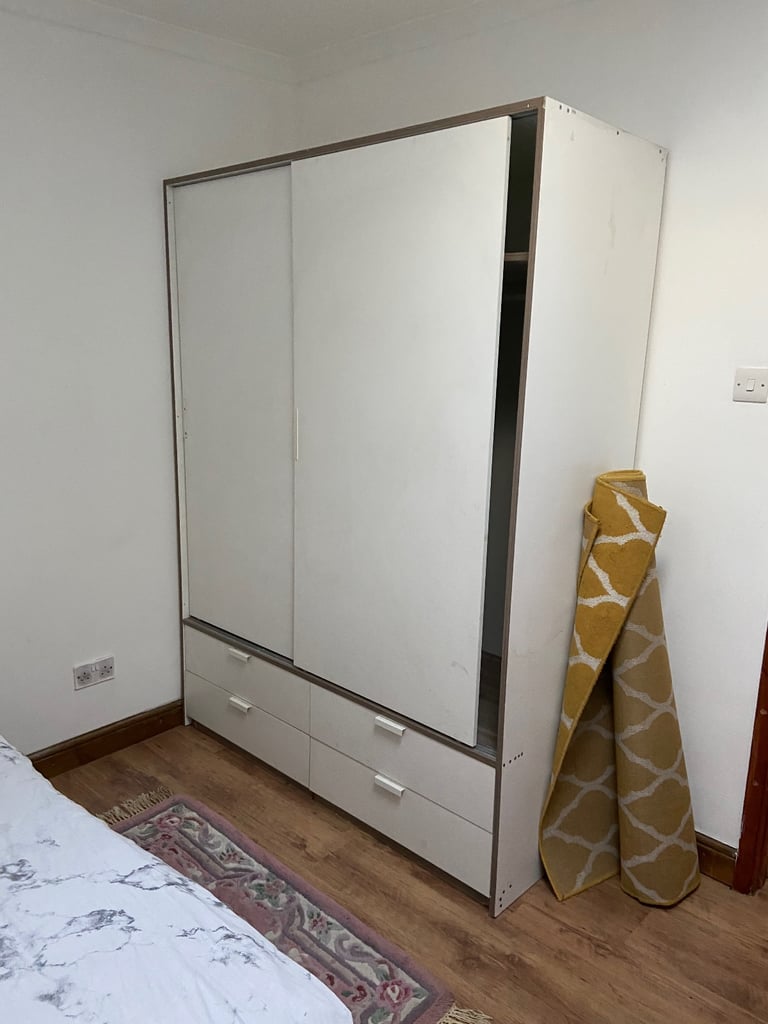 2 BEDROOM FLAT (ANNEX)
