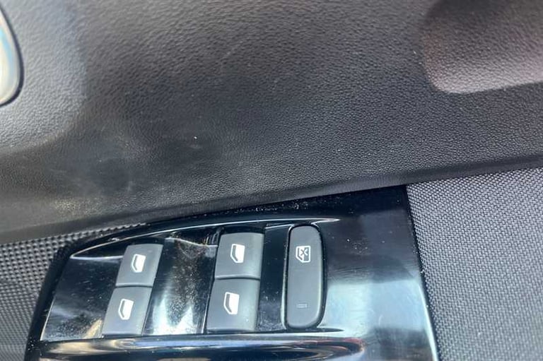 2021 Citroen C3 1.2 PureTech Shine Plus Hatchback 5dr Petrol EAT6 Euro 6 (s/s) (110 ps) Hatchback...