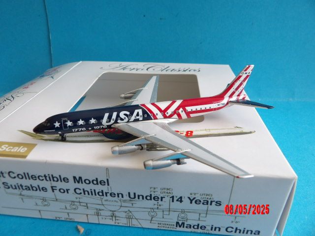 image for Aero Classic 1:400 Scale Douglas DC-8 USA – ONA Independence 1776-1976 